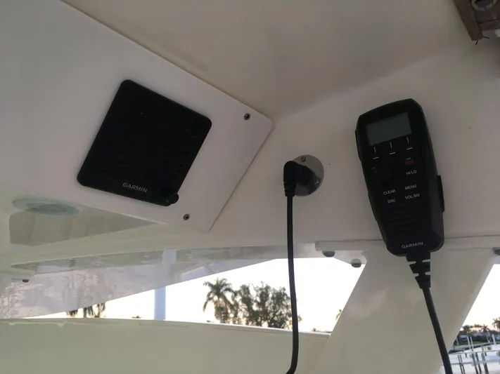 The Last Resort Yacht Photos Pics 