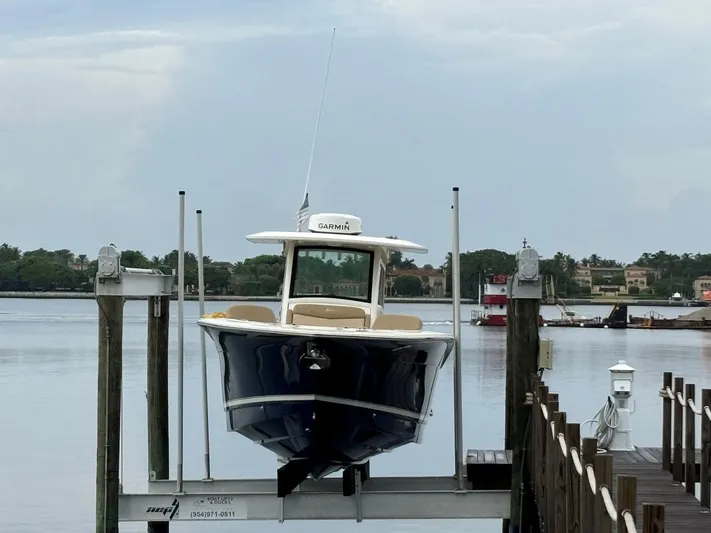 The Last Resort Yacht Photos Pics 