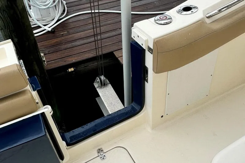 The Last Resort Yacht Photos Pics 