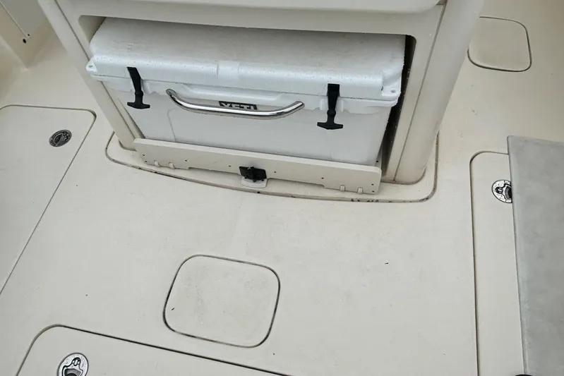 The Last Resort Yacht Photos Pics 