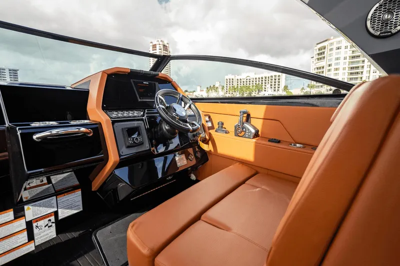 Lizzy Made It Happen Yacht Photos Pics 