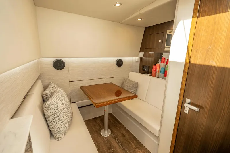 Lizzy Made It Happen Yacht Photos Pics 