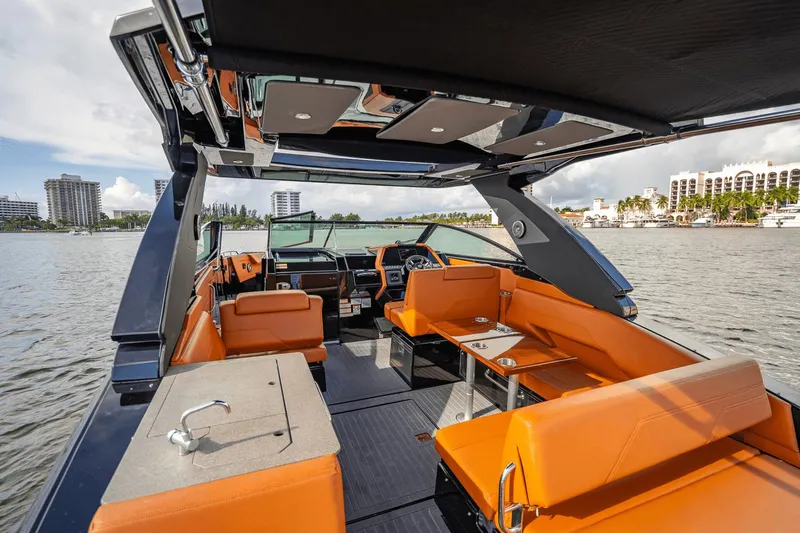 Lizzy Made It Happen Yacht Photos Pics 