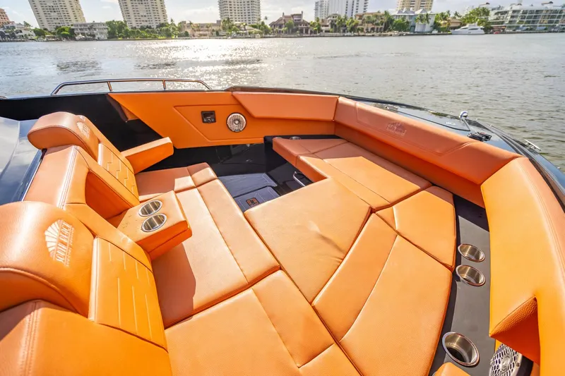 Lizzy Made It Happen Yacht Photos Pics 