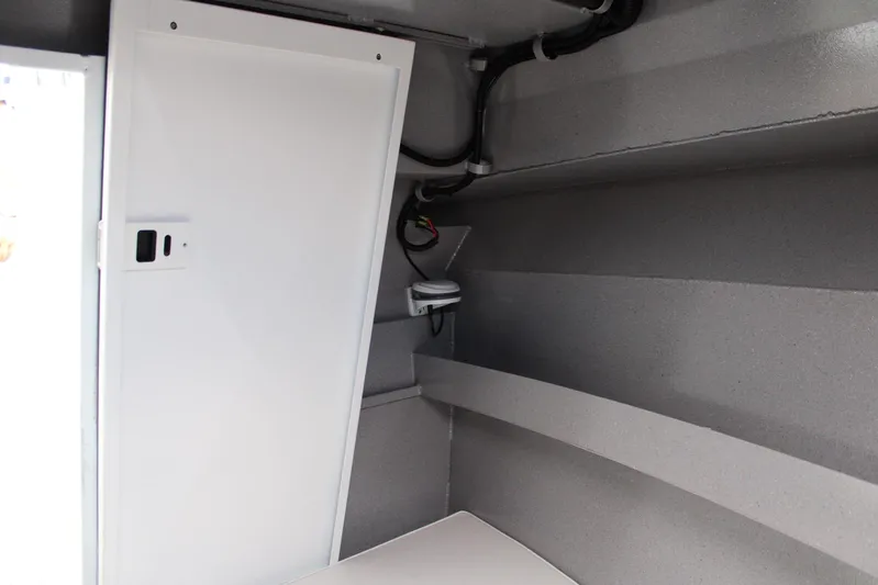  Yacht Photos Pics 27' 2024 Genesis Craft 2700 Cuddy Cabin