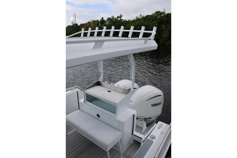  Yacht Photos Pics 27' 2024 Genesis Craft 2700 Cuddy Cabin