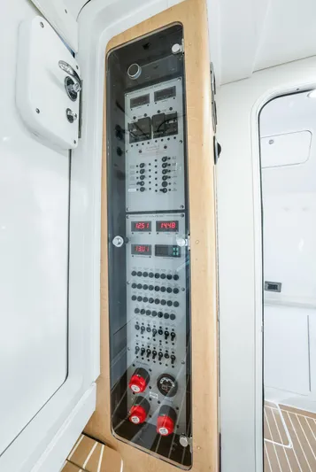 Liberado Yacht Photos Pics Panel