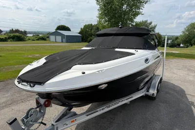 Stingray 235 LR