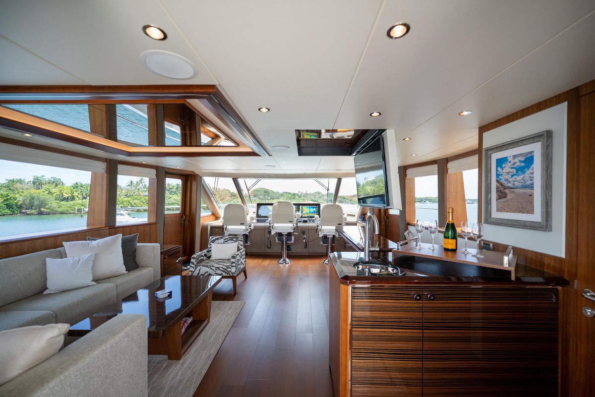 2019 Ocean Alexander 100 