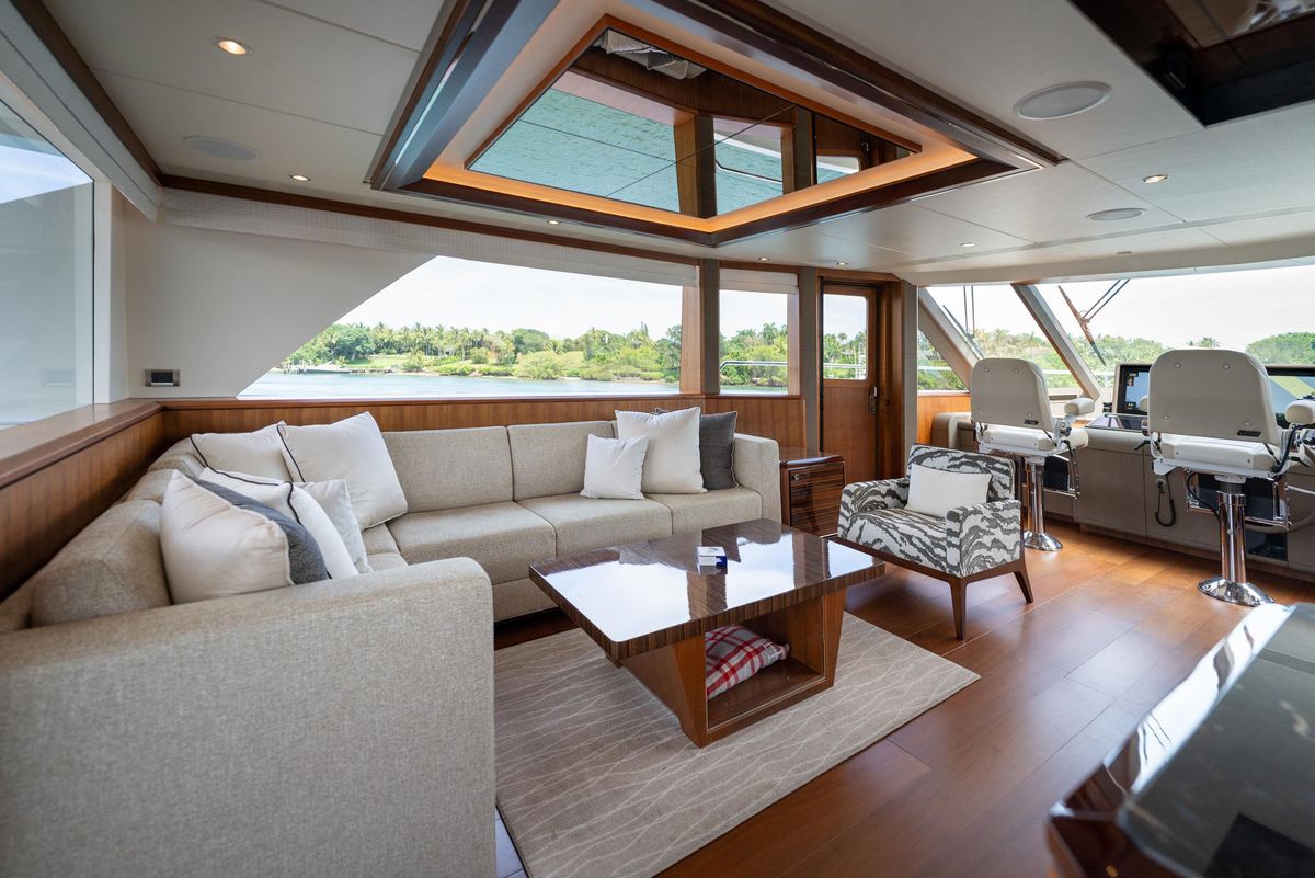 2019 Ocean Alexander 100 