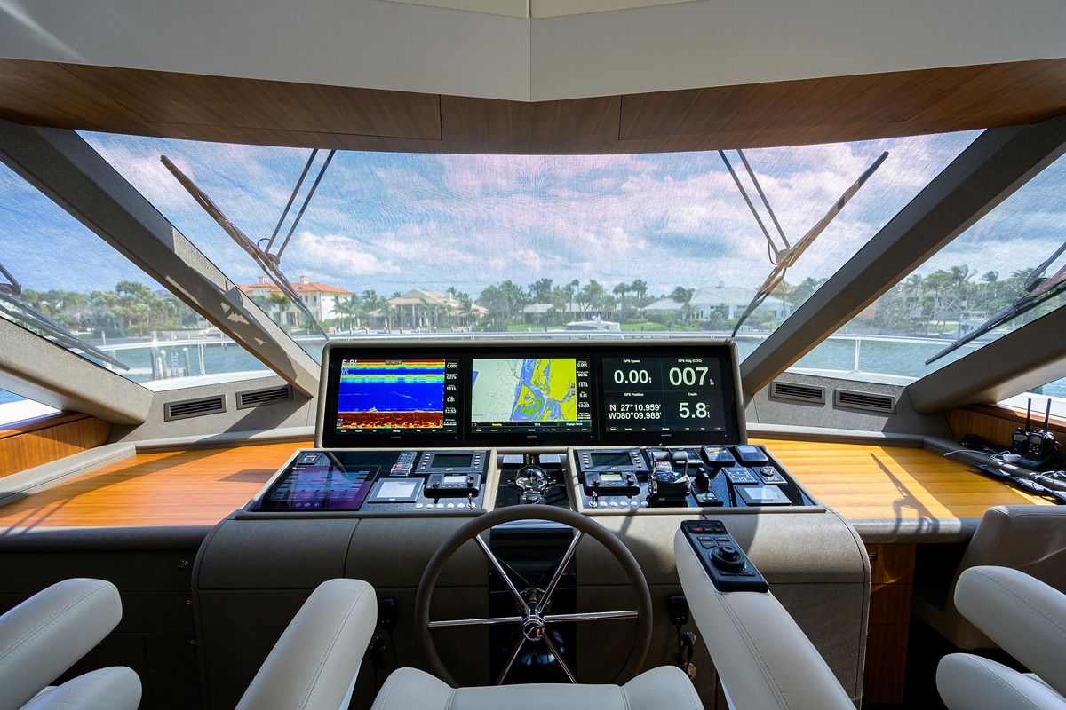 2019 Ocean Alexander 100 