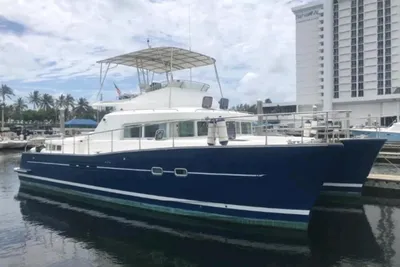 Lagoon Power 43