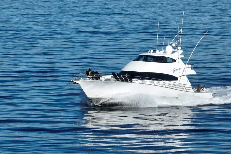 Gramac V Yacht Photos Pics Luxury Azzura 76 yacht cruising on open sea, 2007 model.