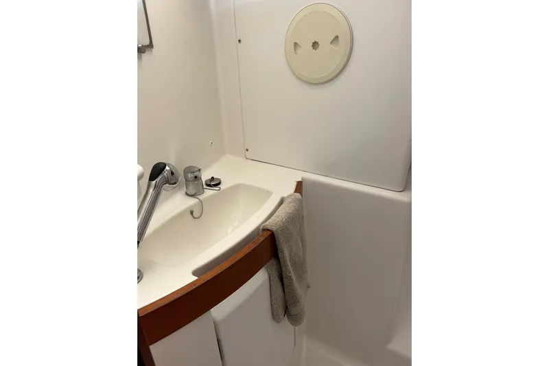 Banyan Sea Yacht Photos Pics Bathroom sink area in a 2008 Beneteau Oceanis 43 yacht.