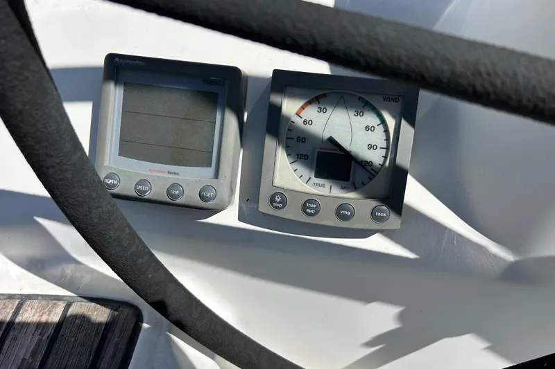 Banyan Sea Yacht Photos Pics Beneteau Oceanis 43, 2008 model, sailing instruments displaying wind and speed data.