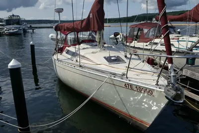 Beneteau 32.5 First