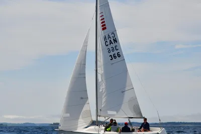 Ontario Yachts Sonar