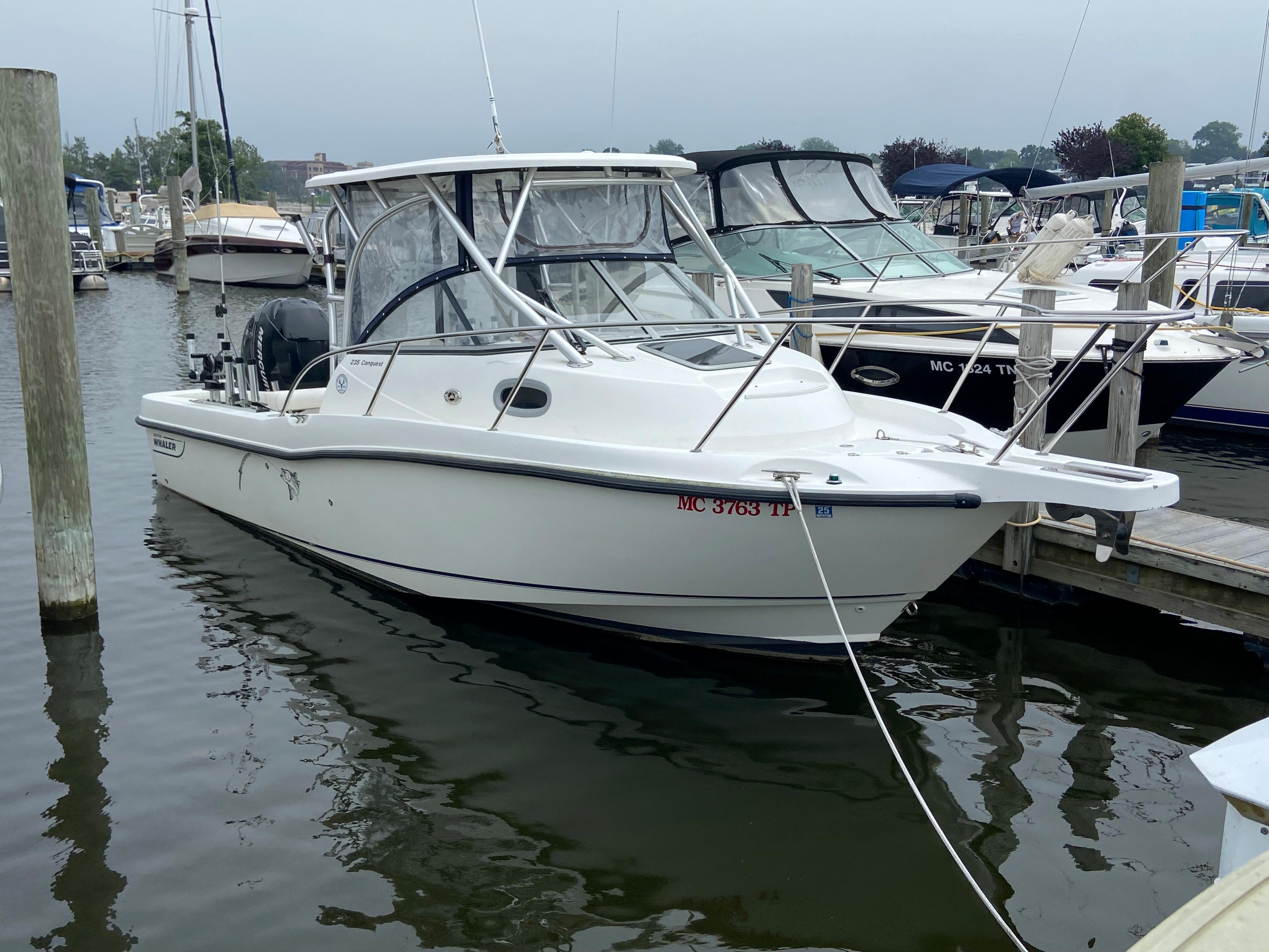 2005 Boston Whaler 235 Conquest Walkaround for sale YachtWorld