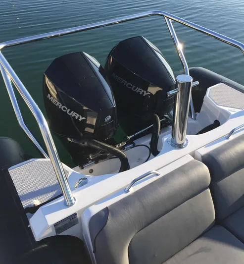 Goose Yacht Photos Pics 