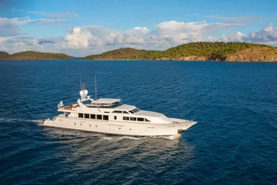 1994 Broward Raised Pilothouse