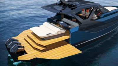 Yacht