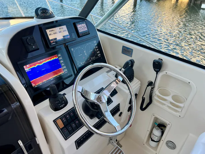 Real Deal Yacht Photos Pics 