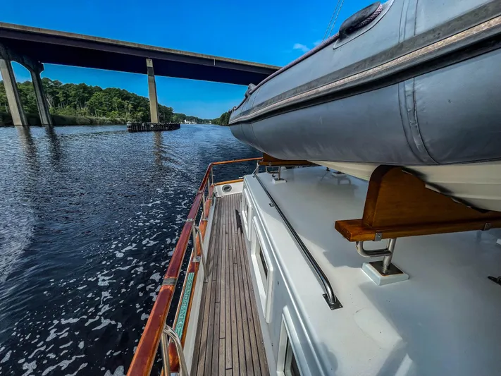 Tallulah Yacht Photos Pics 