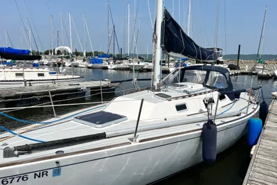 J Boats 35