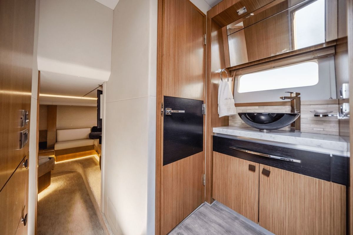 2018 Sea Ray 59 