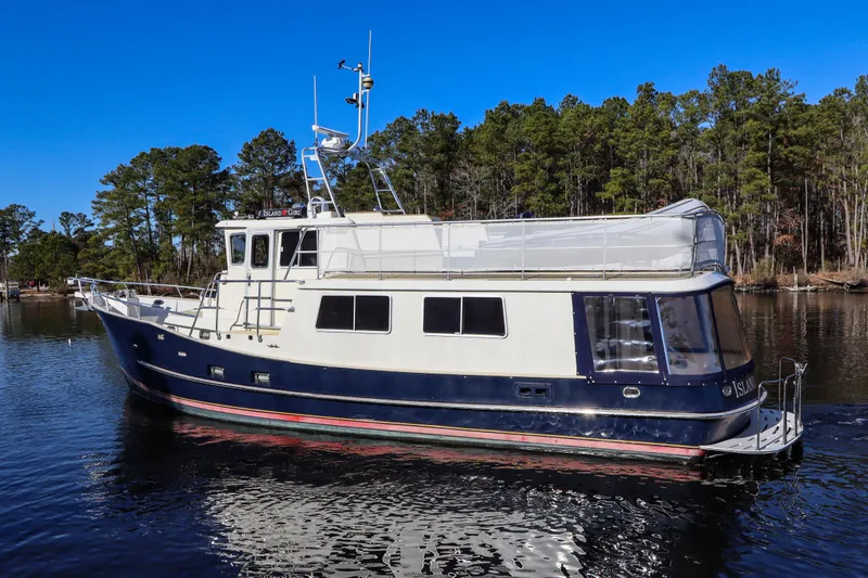 Island Girl Yacht Photos Pics 