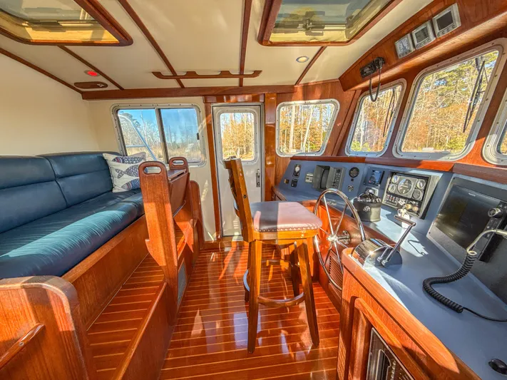 Island Girl Yacht Photos Pics 