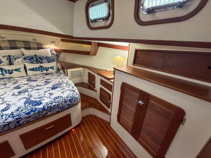 Island Girl Yacht Photos Pics 