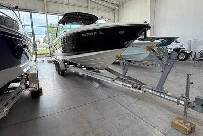 Sea Ray 270 SLX