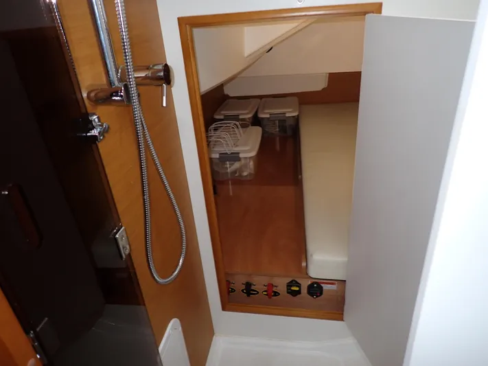 Summer Wind Yacht Photos Pics 