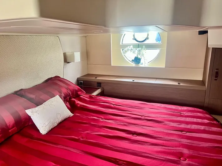 Seacrest Yacht Photos Pics 