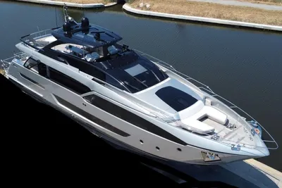2020 Riva 90 argo