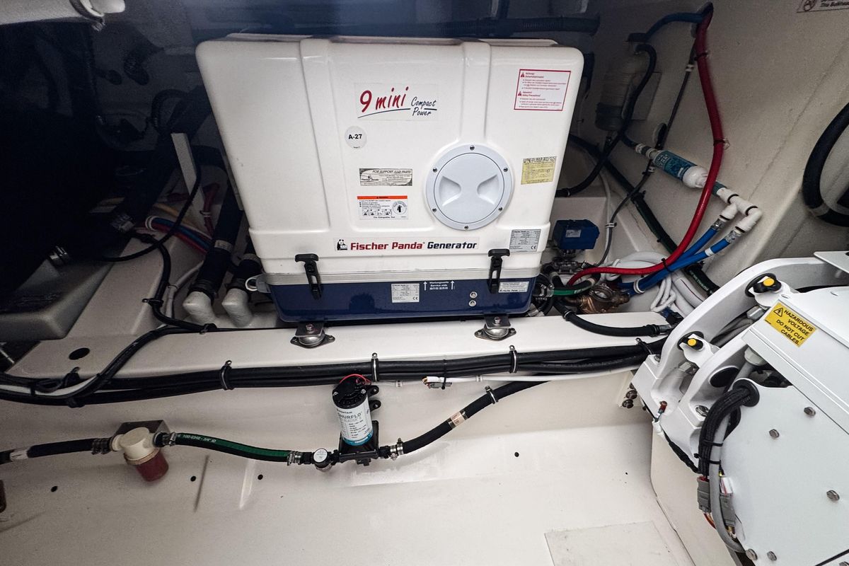 2022 Tiara Yachts 43 