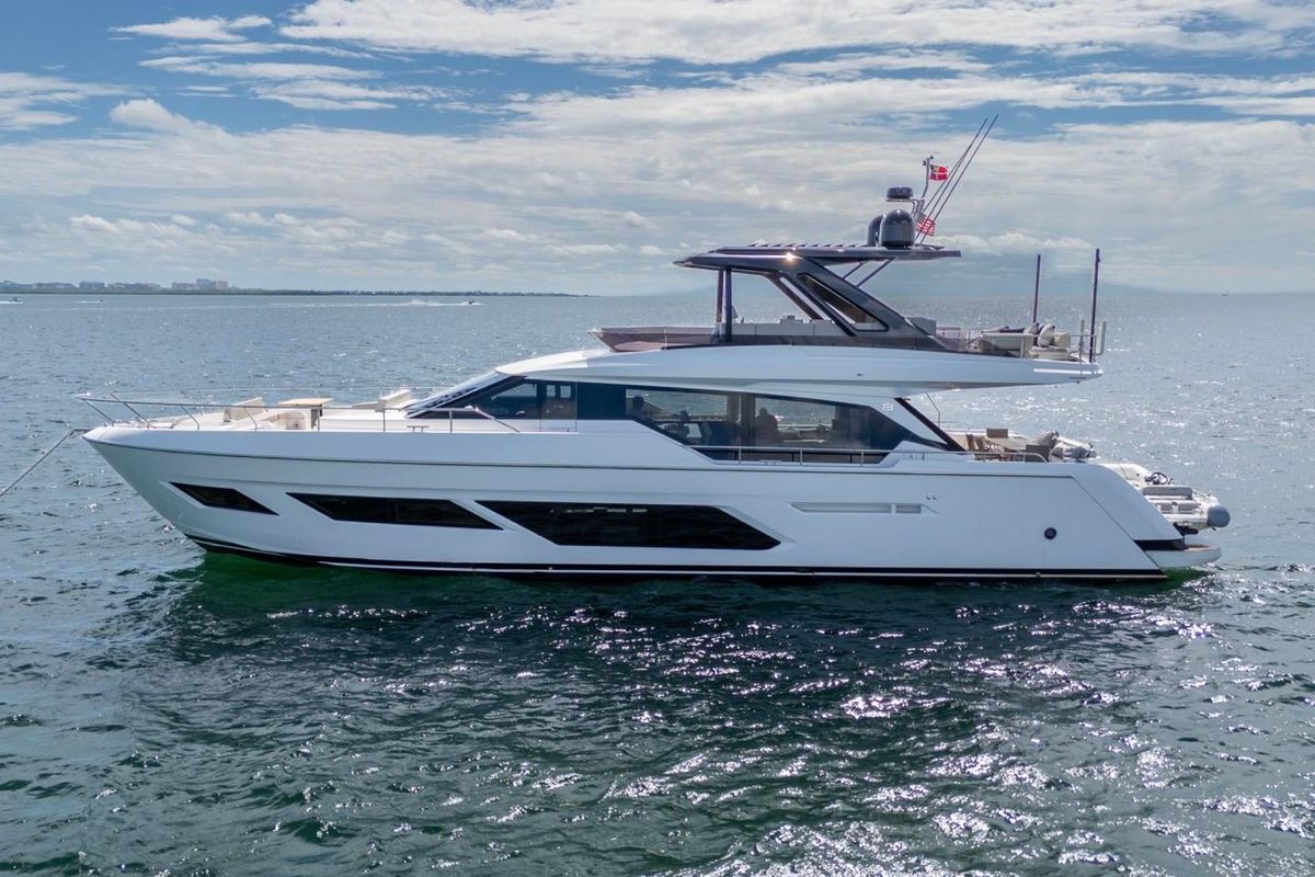 2024 Ferretti Yachts 72