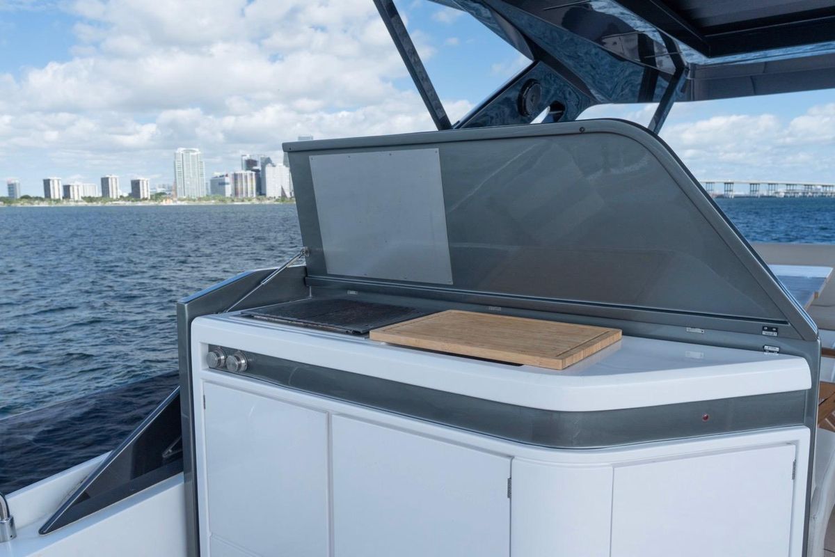 2024 Ferretti Yachts 72