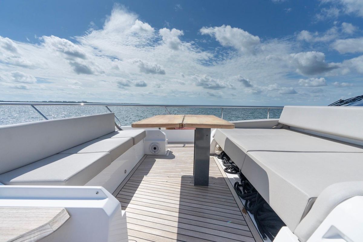 2024 Ferretti Yachts 72