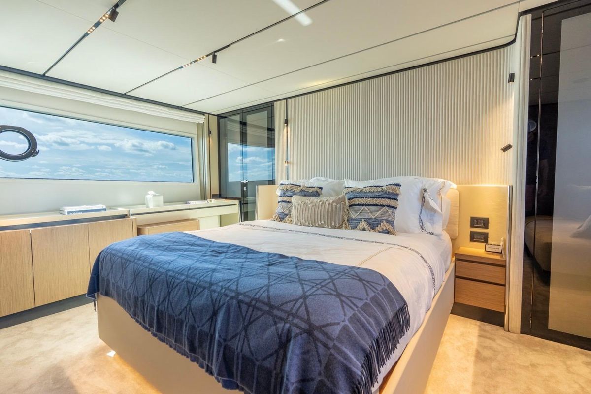 2024 Ferretti Yachts 72