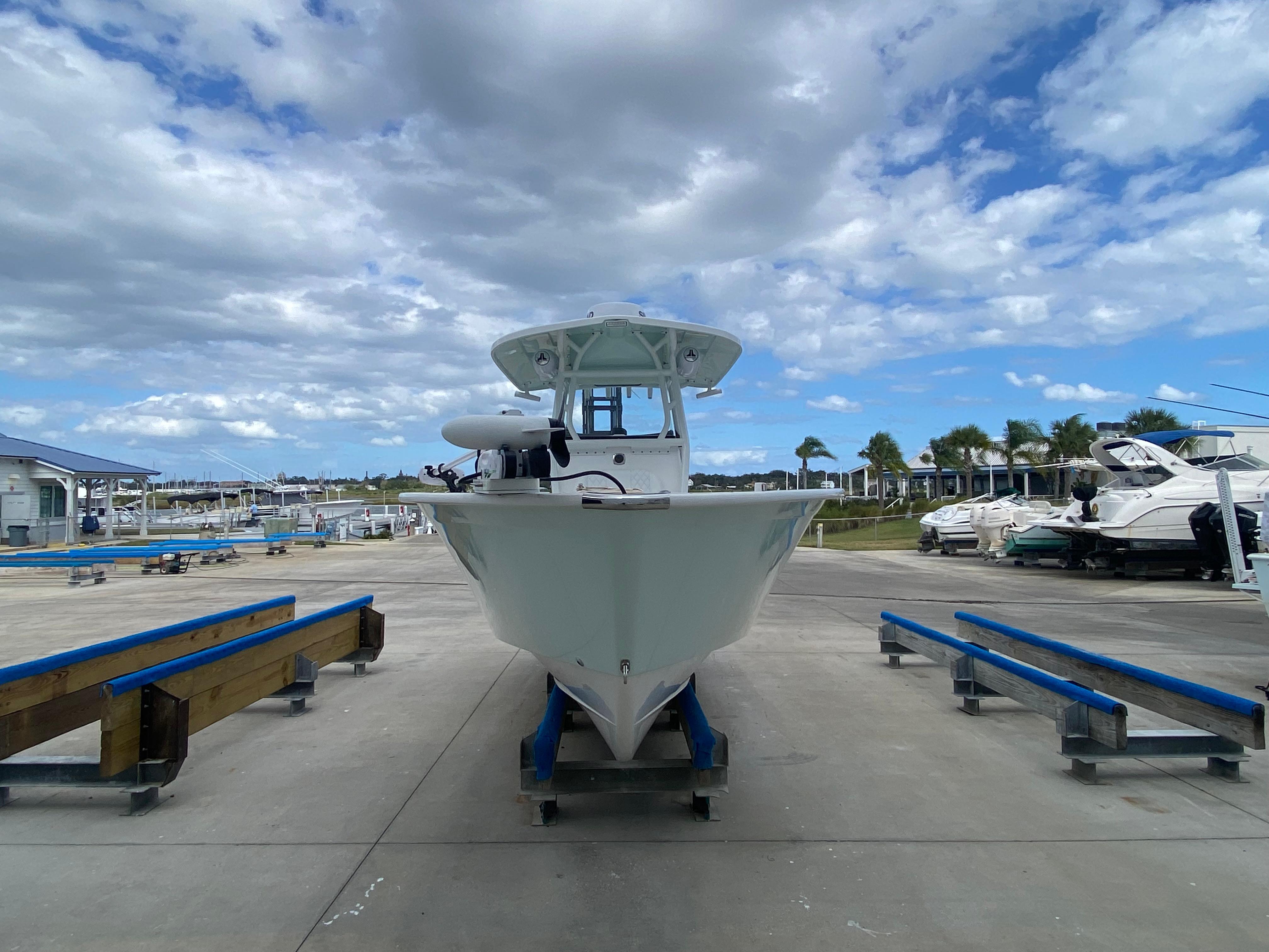 2019 Cape Horn 27 Xs Center Console For Sale Yachtworld