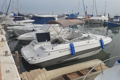 2008 Glastron GS 219