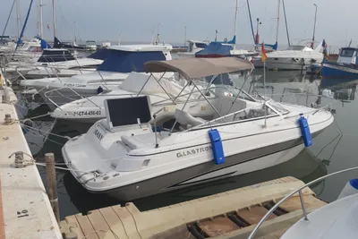 2008 Glastron GS 219