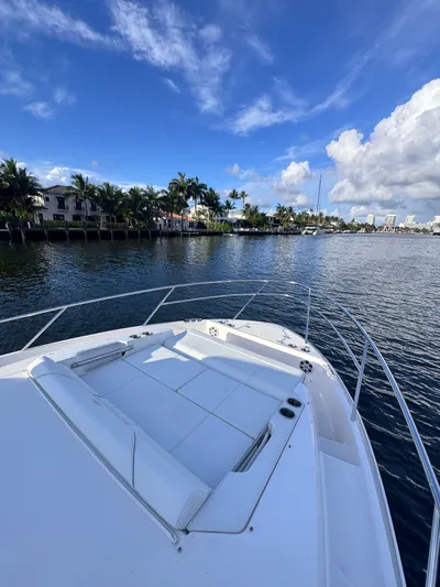  Yacht Photos Pics 2025 REGAL 36 XO - Image 20