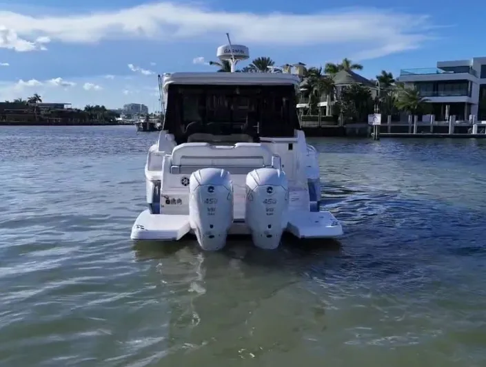  Yacht Photos Pics 2025 REGAL 36 XO - Image 4