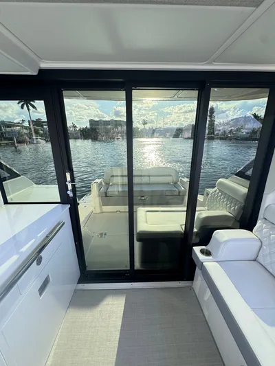  Yacht Photos Pics 2025 REGAL 36 XO - Image 13