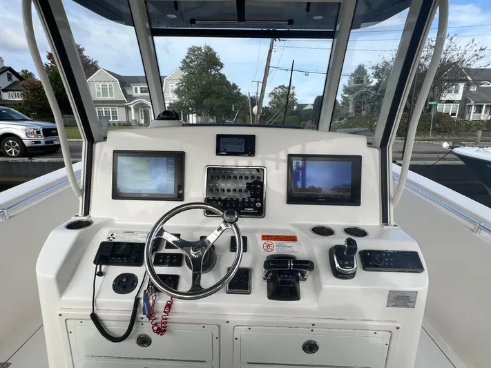 Twice Lucky Yacht Photos Pics 