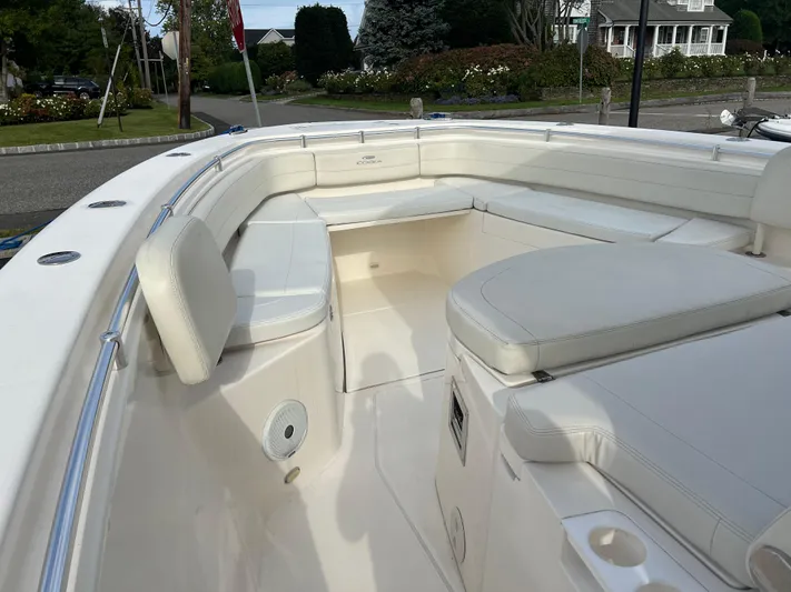 Twice Lucky Yacht Photos Pics 