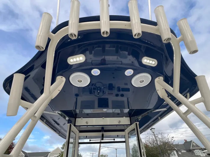 Twice Lucky Yacht Photos Pics 